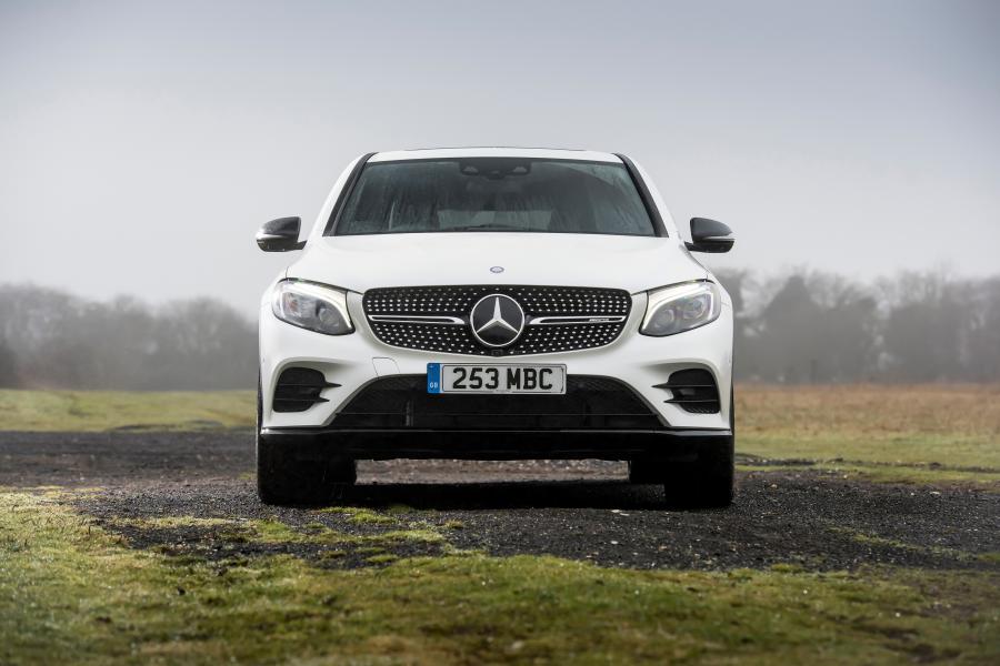  Mercedes-AMG GLC43 4Matic Coupe 2017 года  (UK) (фото 27 из 40)